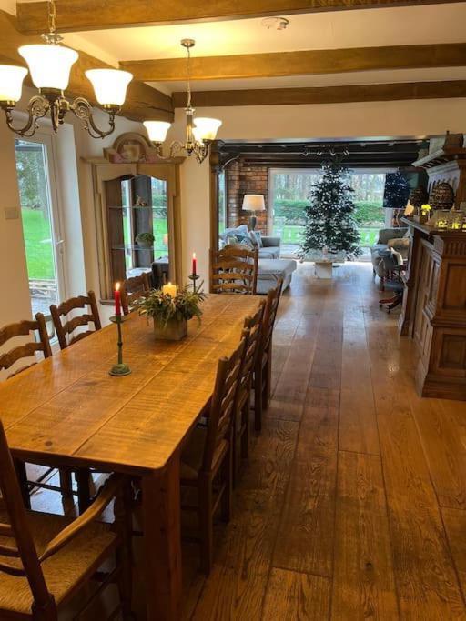 Villa Brownhills Eaton  Exterior foto